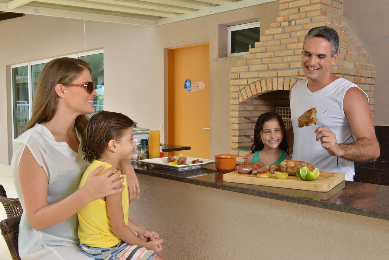 Porto Beach Family Inn Акуираз Екстериор снимка