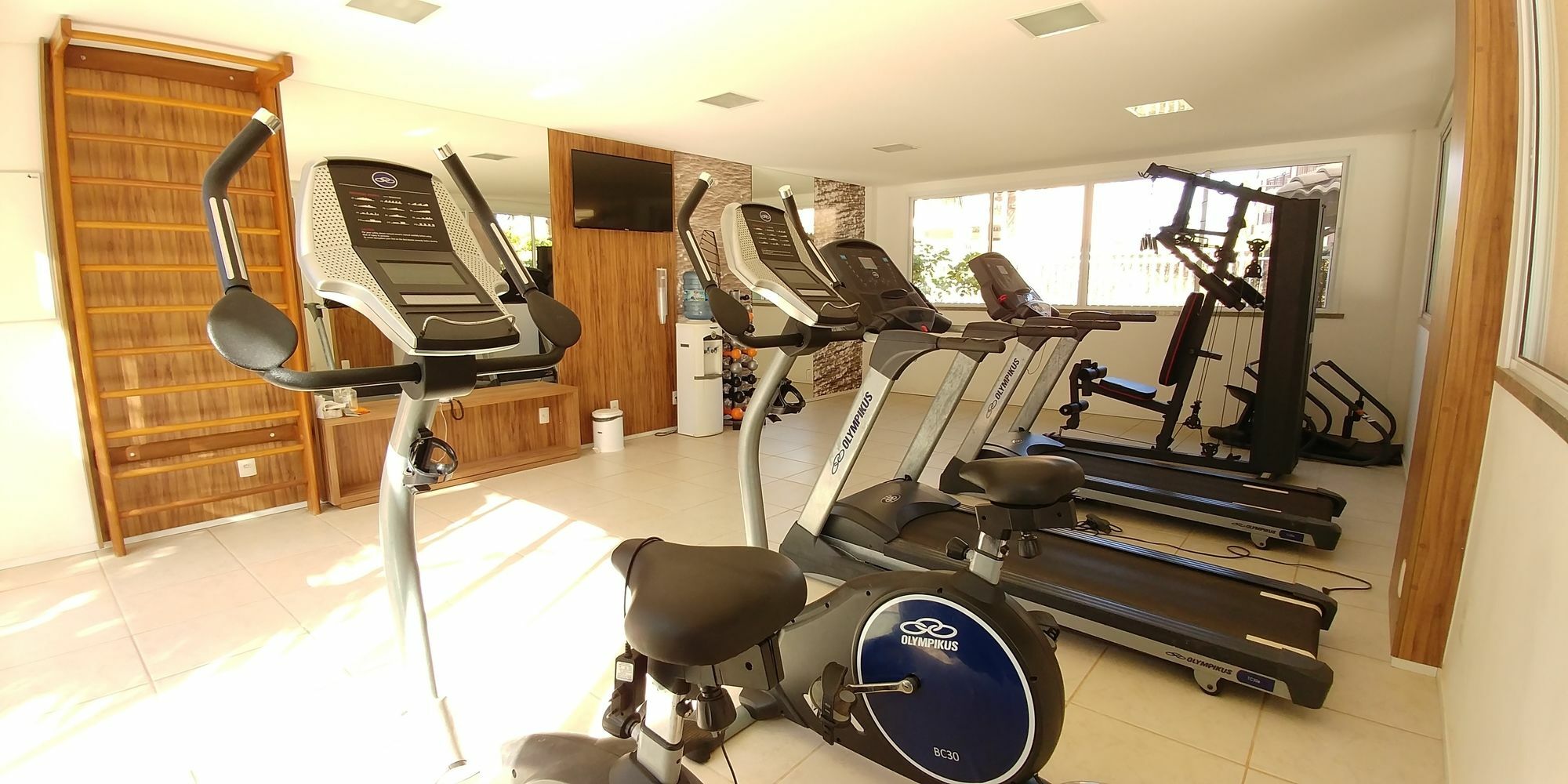 Porto Beach Family Inn Акуираз Екстериор снимка