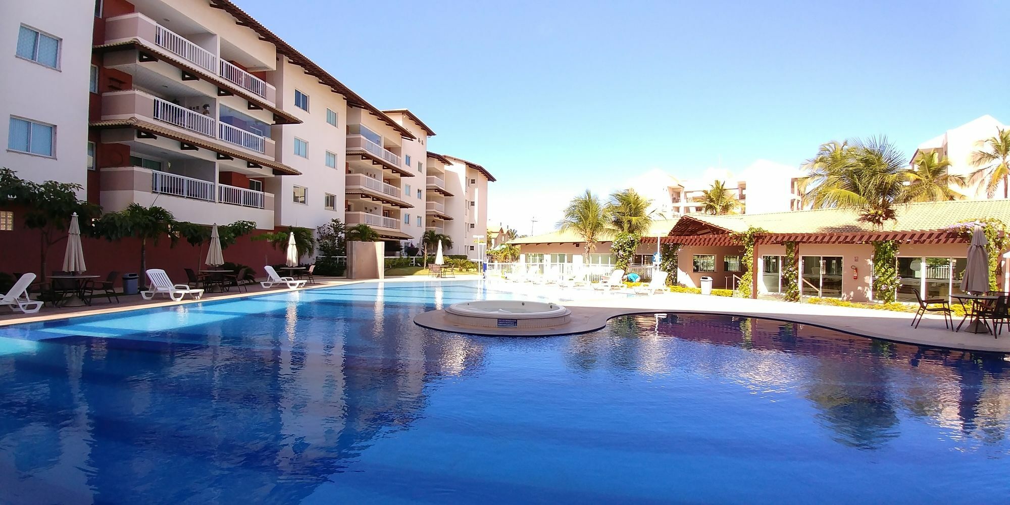 Porto Beach Family Inn Акуираз Екстериор снимка