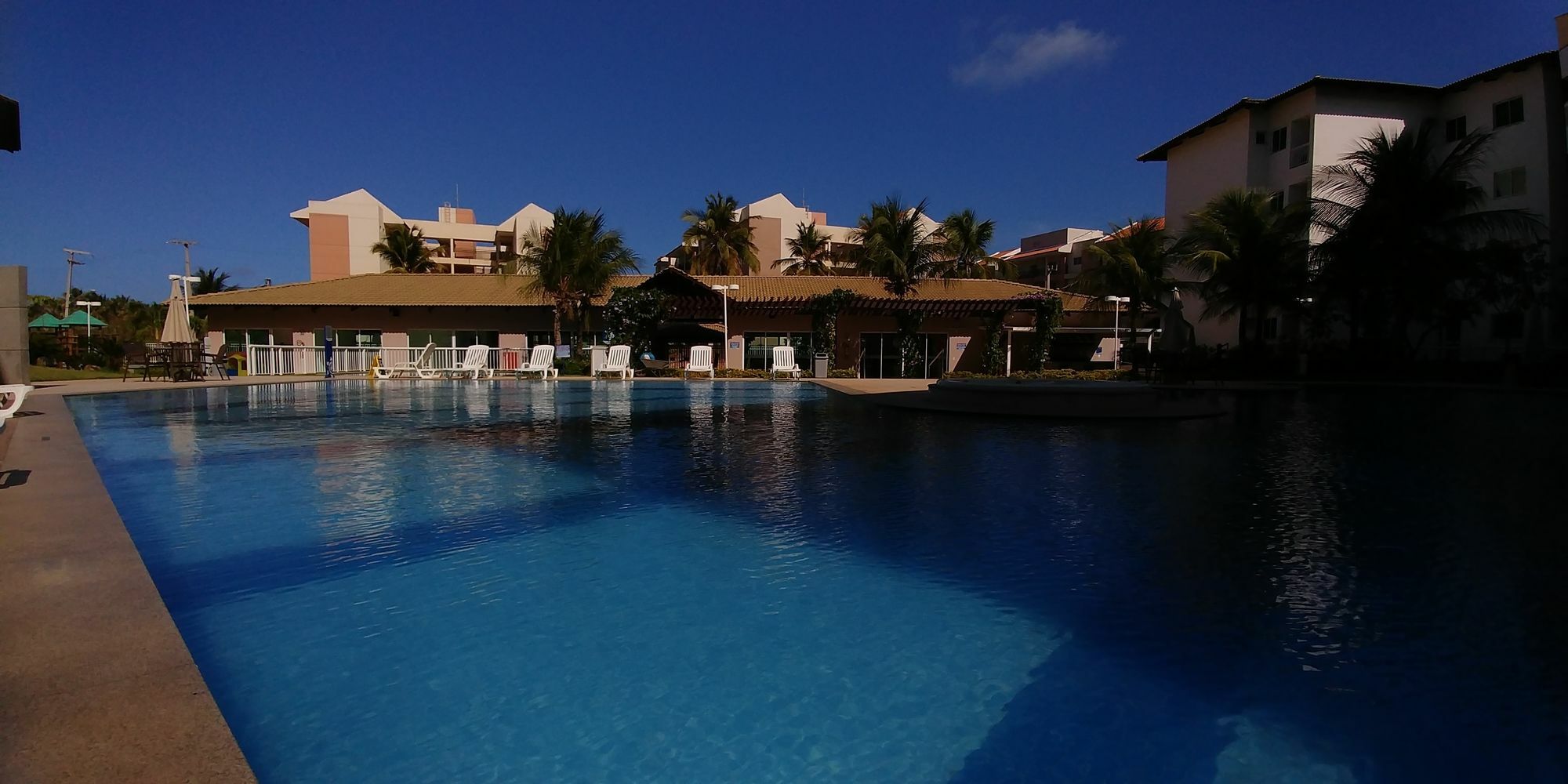 Porto Beach Family Inn Акуираз Екстериор снимка